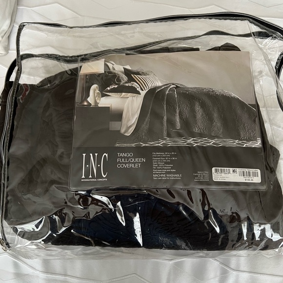 Inc international concepts Macys black Tango floral pattern coverlet Full/Queen - Picture 3 of 6